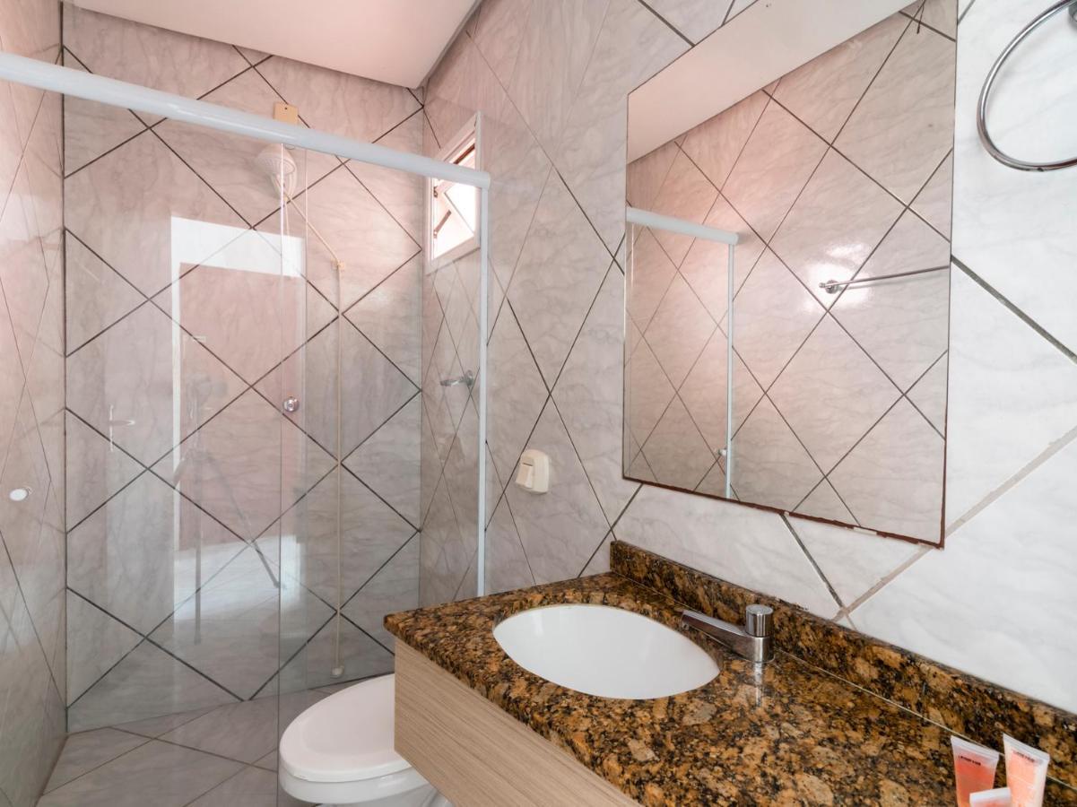 Oyo Portal Torres Hotel Passo de Torres Extérieur photo